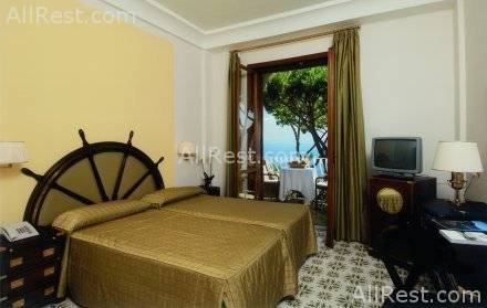 Albergo San Montano 13